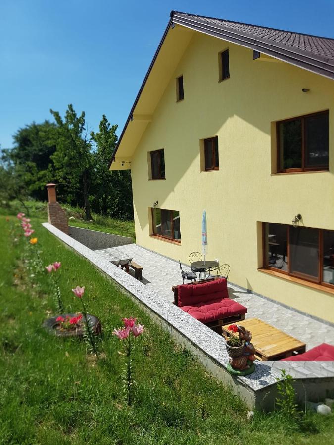 Viata la Tara Cerna Hotel Cerna  Exterior foto